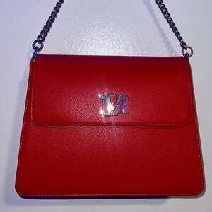 Badgley Mischka Red Faux Leather Chain Handle Crossbody Purse